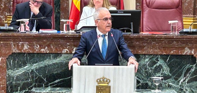El diputado socialista ha interpelado al consejero de Fomento sobre el desdoblamiento de la carretera RM-332 entre Mazarrón y Puerto de Mazarrón