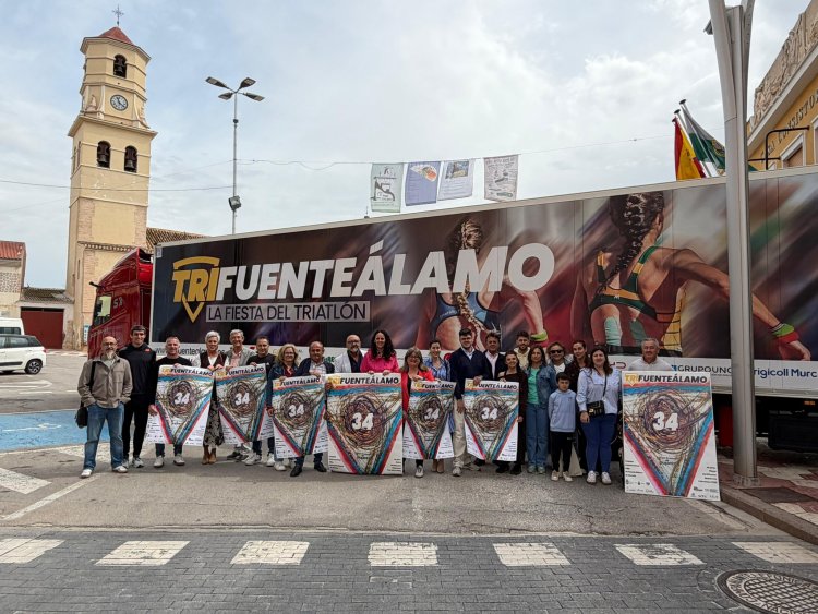 El Triatlón de los triatletas presenta su 34ª edición dedicada al espíritu de sus voluntarios