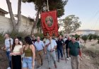Procesión en Cañada de Romero con decenas de vecinos de la pedanía y equipo de gobierno