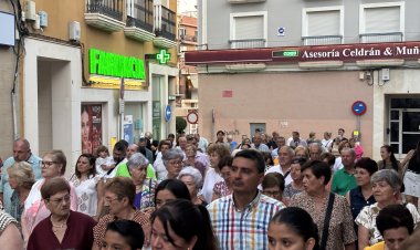 Misa y procesión con motivo del Día de San Antonio