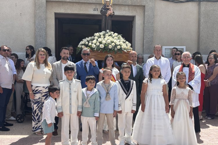 Celebradas esta mañana en Cañada de Gallego la Santa Misa y las Comuniones