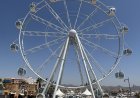 Inaugurada la noria en el puerto deportivo de Puerto de Mazarrón