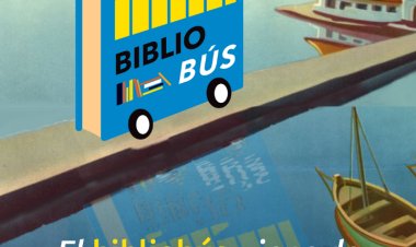 La Biblioteca Regional vuelve a las playas con sus bibliobuses y la campaña ‘Un verano de libro’