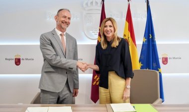 El Gobierno regional y la UPCT firman un convenio para la certificación en competencias digitales de los funcionarios de la Región