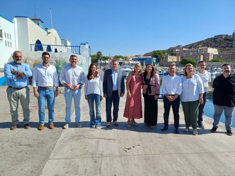 La Comunidad analizará con el comisario europeo de Pesca y el resto de autonomías mediterráneas la situación del sector pesquero
