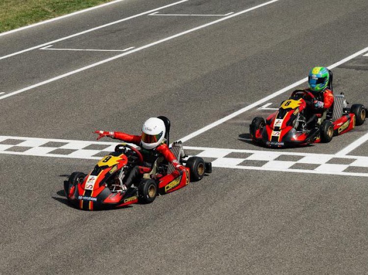 El piloto mazarronero Bernardo Mateos gana en el Cesk y se proclama Subcampeón de España.