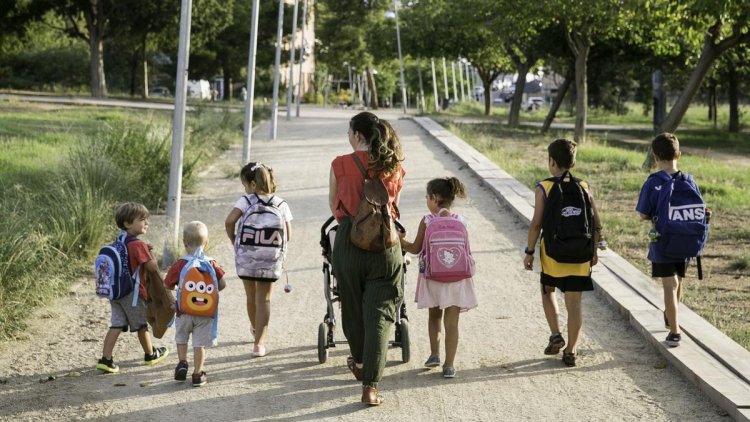 Las familias numerosas de Mazarrón podrán optar a las nuevas ayudas de hasta 2.500 euros