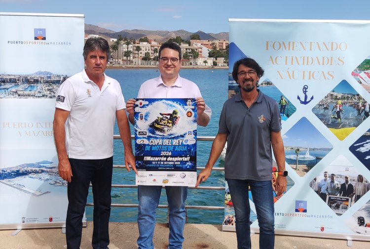 La Copa del Rey de motos de agua se celebra en Puerto de Mazarrón este fin de semana