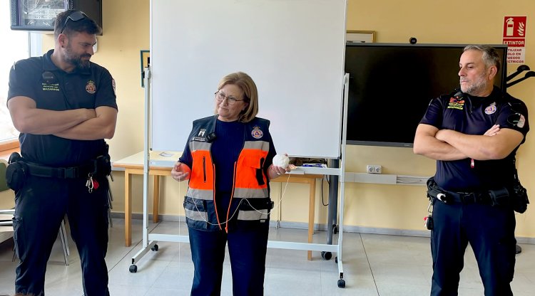 El Centro de Día de Personas Mayores acoge una jornada sobre el cuidado de la salud física y emocional